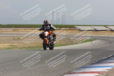 media/Sep-10-2023-Pacific Track Time (Sun) [[44210541ad]]/Group C/1240pm (Wheelie Bump)/